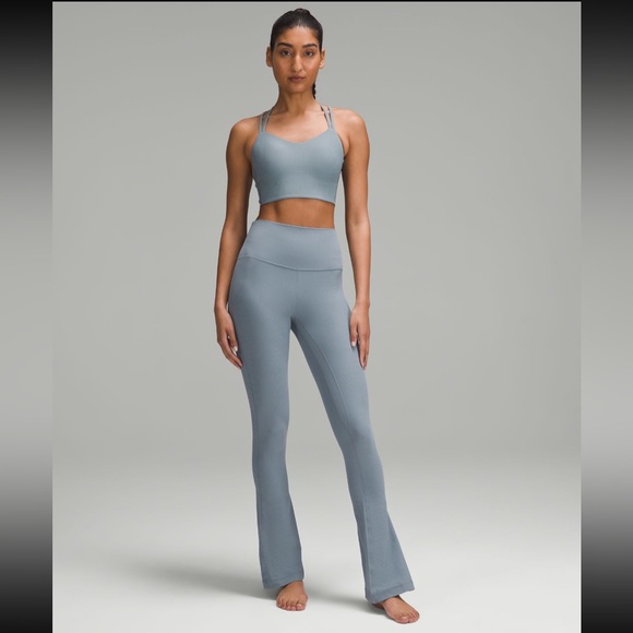 *NWT* lululemon Align High-Rise Mini Flare Pant *Short - Picture 1 of 6